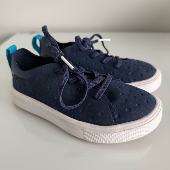 Native Monaco Low Slip On Boys Shoes Blue Size 9 - Picture 2 of 12